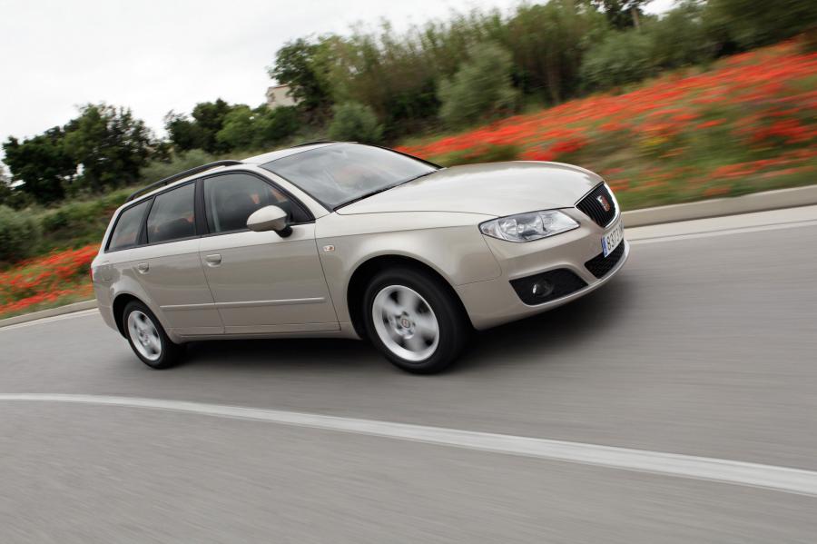  Seat Exeo ST 2009 года  (фото 112 из 203)